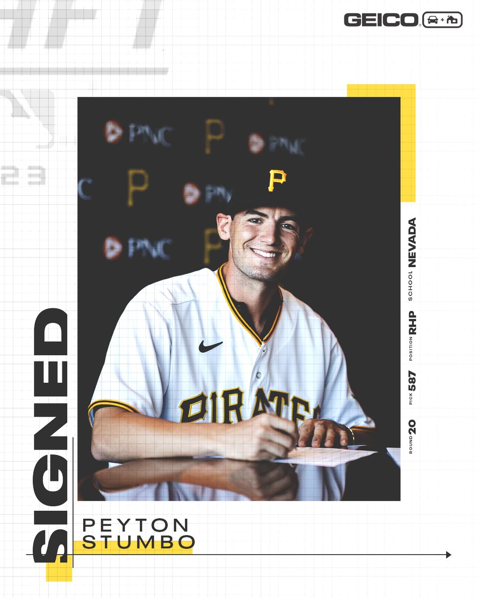 Pen to paper for <a href="/peytonstumbo/">Peyton Stumbo</a>!