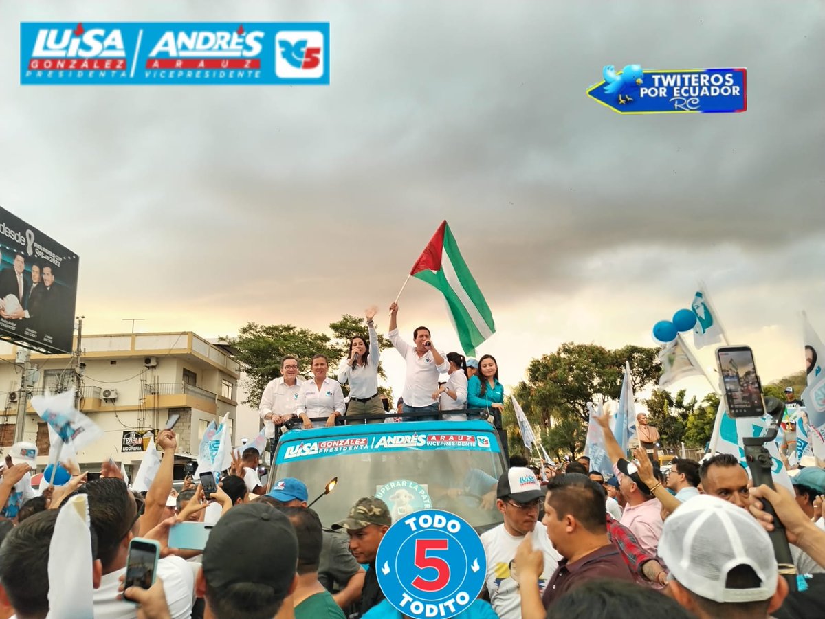 tuiterosManabi1's tweet image. #LuisaPresidenta 🇪🇨#Portoviejo Bastión de la Revolución Ciudadana con @LuisaGonzalezEc y @ecuarauz  #ElPoderRegresaAlPueblo juntos por #ElResurgirDeLaPatria

#LuisaGonzalez #UnaSolaVuelta #TuiterosConLuisa #TuiterosActivos #TuiterosConLaRC5

@MashiRafael @marcelaguinaga