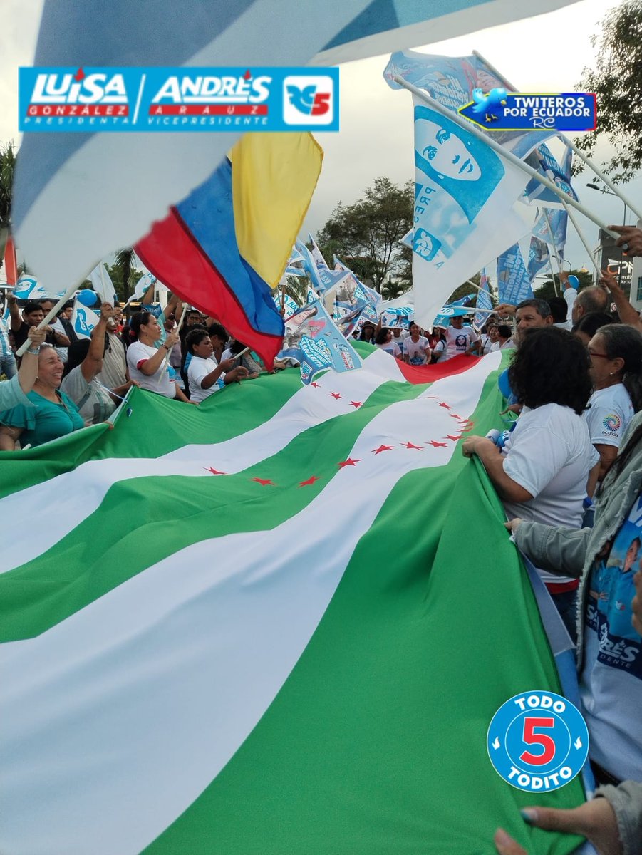 tuiterosManabi1's tweet image. #LuisaPresidenta 🇪🇨#Portoviejo Bastión de la Revolución Ciudadana con @LuisaGonzalezEc y @ecuarauz  #ElPoderRegresaAlPueblo juntos por #ElResurgirDeLaPatria

#LuisaGonzalez #UnaSolaVuelta #TuiterosConLuisa #TuiterosActivos #TuiterosConLaRC5

@MashiRafael @marcelaguinaga