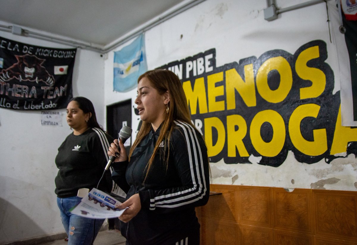 HSpaccesi's tweet photo. @LPOArg Mira que distintos somos @rodrigodeloredo y @PatoBullrich, mientras ustedes se niegan a hablar de sus candidatos vinculados al narcotráfico, nosotros recorremos los barrios de Córdoba pidiendo Ni Un Pibe y Piba Menos Por La Droga. https://t.co/cM5UltiTvk