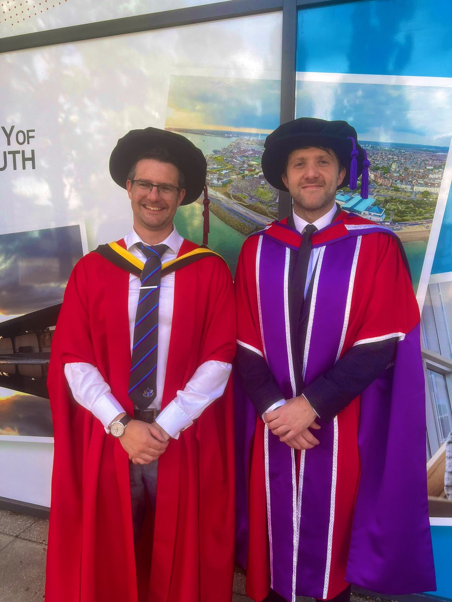 twilliams182's tweet image. A great day with friends and family.
A massive thank you once again to @JoeCostelloPhD for all the help, guidance and support over the last few years. A big thank you also to everyone else who has helped me along the way.