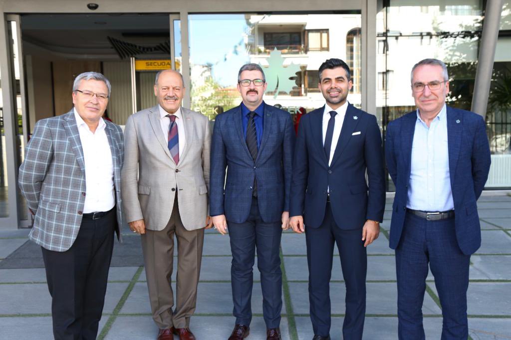 📍Ankara 

<a href="/Ahmet_Davutoglu/">Ahmet Davutoğlu</a> <a href="/feramuzustun/">Feramuz Üstün</a> <a href="/HasanSeymen10/">Hasan Seymen</a> <a href="/bbberkan1/">Prof.Dr. B. Burçak Başbuğ Erkan</a> <a href="/OmerrUnal/">Ömer ÜNAL</a>