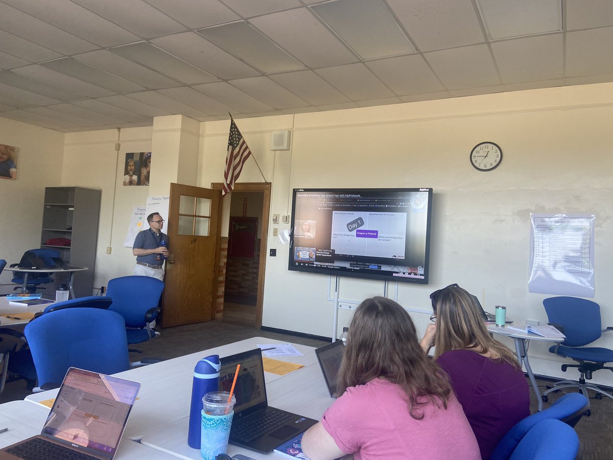 techiepusher's tweet image. Diving into #Eduprotocols and #SmartStarts! Teach smarter not harder!! Teachers loved it! @ESMSchoolDist @jcorippo @mhebern @KVoge71 @MicheleGipe @dbaker470 @ChrisRossignol2 @mrwinchteacher @koconnoresm @eduprotocols @MrTimPatterson @ZimmerJzimmer