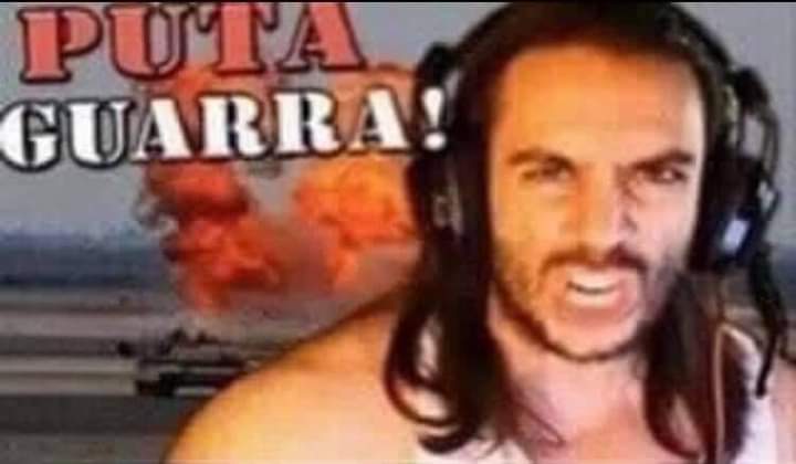 urumiid's tweet photo. Vanessa n evil te reventaba la boca de un puñetazo con la mano bien cerrada y te ataría a una silla para luego abrirte y cagarme dentro de ti un saludo 🙋🏽. https://t.co/RGulDtMwws
