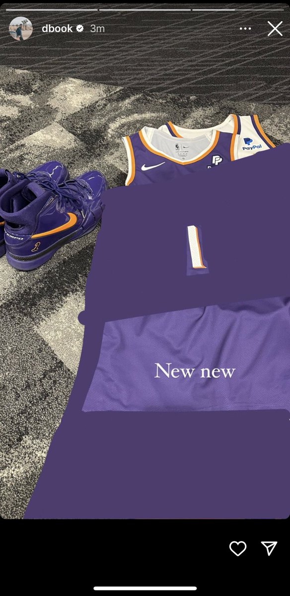 Devin Booker giving us a sneak peek at the new Suns uniforms. Notice that the trim patterns match my latest predictions. You can also see a little bit of the sunburst on the white jersey. I need to adjust my colors a little bit camera setting/lighting can be tricky. https://t.co/TLbGt20ao0
