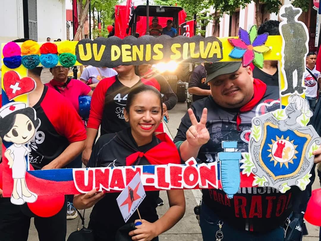 #Viva4419VivaLaRevolucion 
#LeonRevolucion
#UVDenisSilva