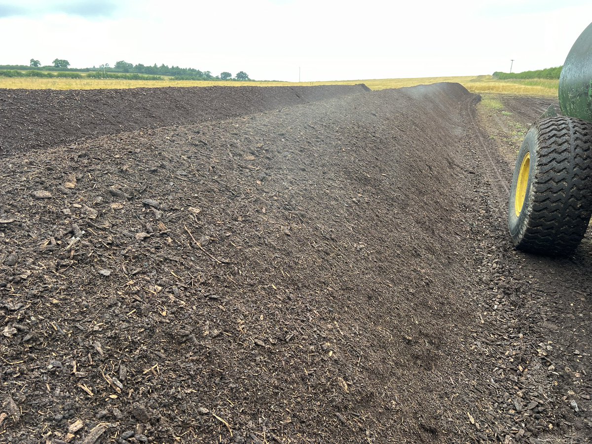 PadwickNick's tweet photo. We also have the finished product. #wildkenhill https://t.co/z0nvYO5zoS