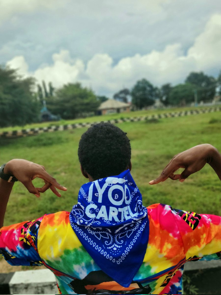 keiselartistry's tweet photo. @jeriqthehussla Remember, you gave me your bandana boss!!! I'm a true fan♥️♥️

And I performed too... https://t.co/VcUqg6xeYo