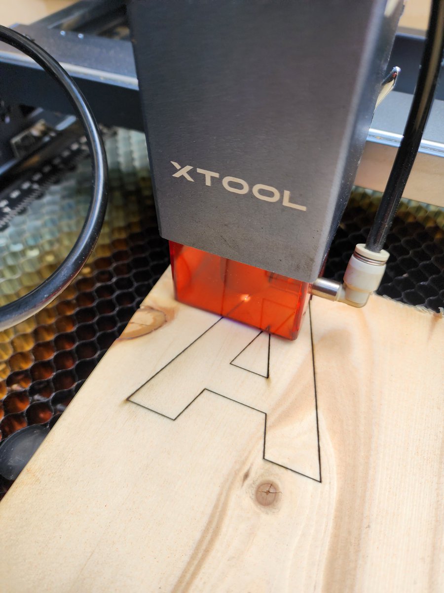 davidncrowell's tweet photo. Spending some time today exploring possibilities that laser cutter technology can have for fabrication of early learning materials.  @Mrsbayda, you sent me down a Montessori rabbit hole! #innovationineducation #STEMeducation #spslearn https://t.co/xA80bGmNaV