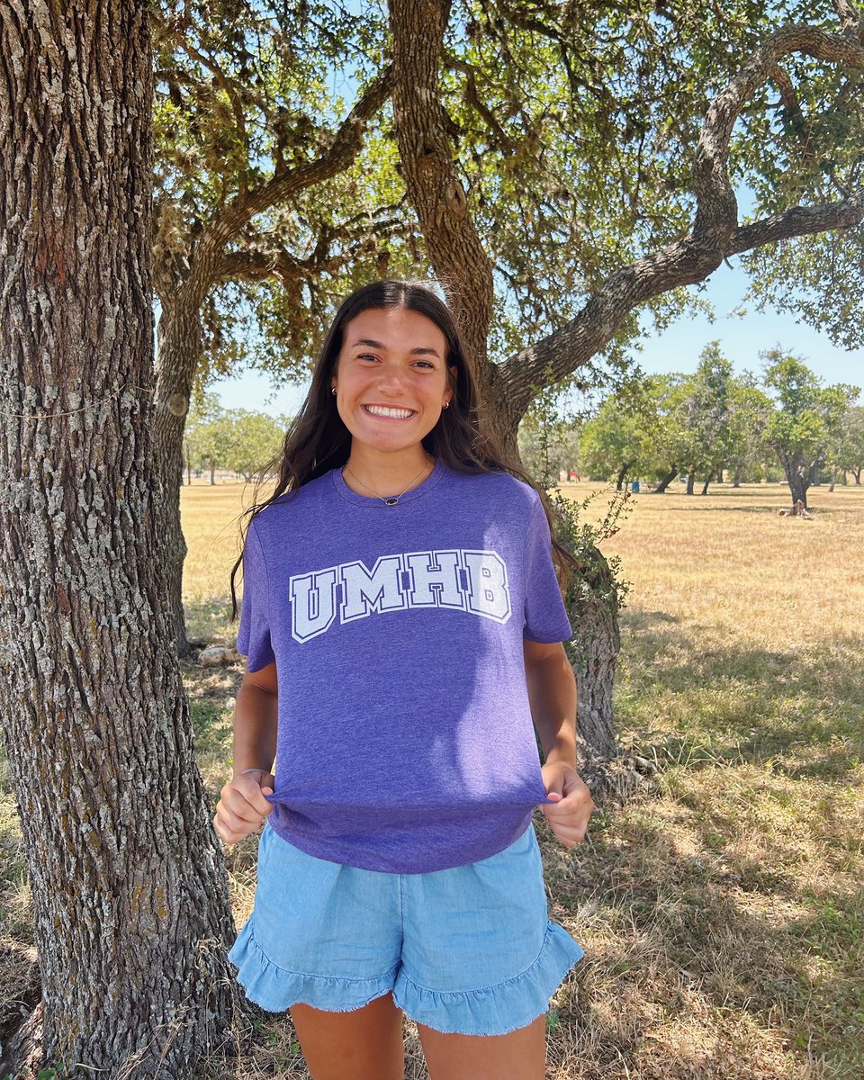 arianavazquez24's tweet photo. I am SO excited to announce my verbal commitment to further my academic and athletic career to play soccer at The University of Mary-Hardin Baylor. I want to thank my parents, coaches, family, and friends for all the support!! GO CRU!! 💜💛 https://t.co/mEEDMkO8OE
