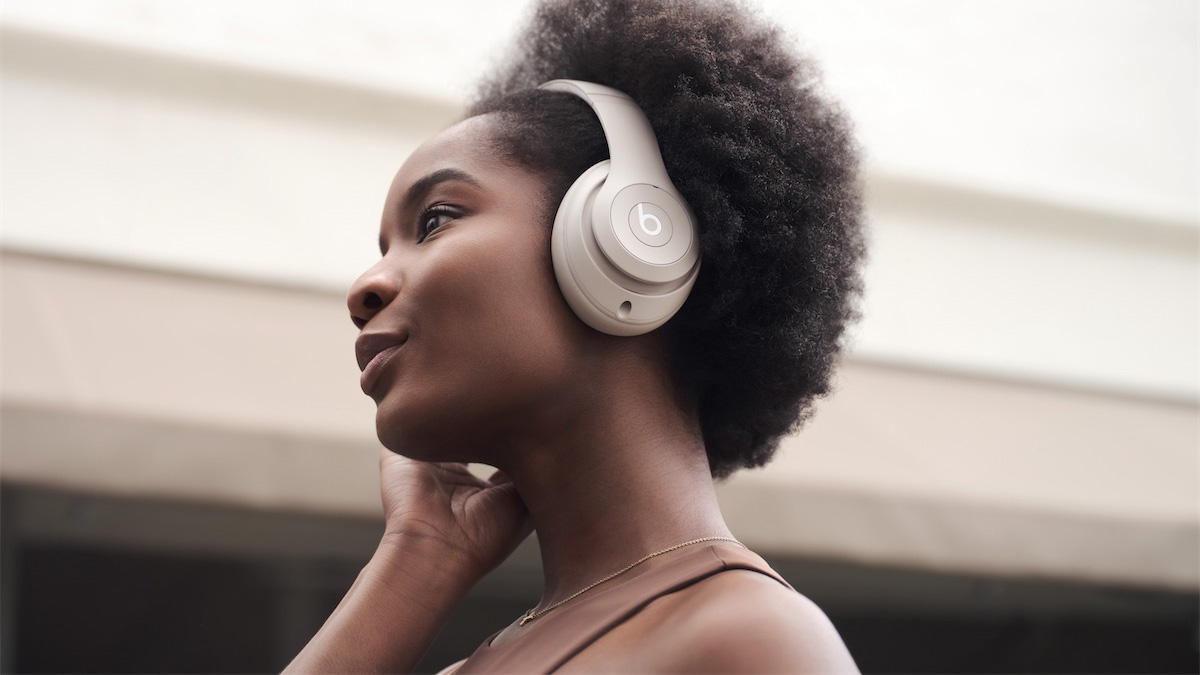 audioXP_editor's tweet photo. Apple Unveils Reengineered Beats Studio Pro
Read More https://t.co/65l6meqg3Q

@beatsbydre
#productdesign #activenoisecancellation #losslessstreaming https://t.co/y2mrrNPaI5