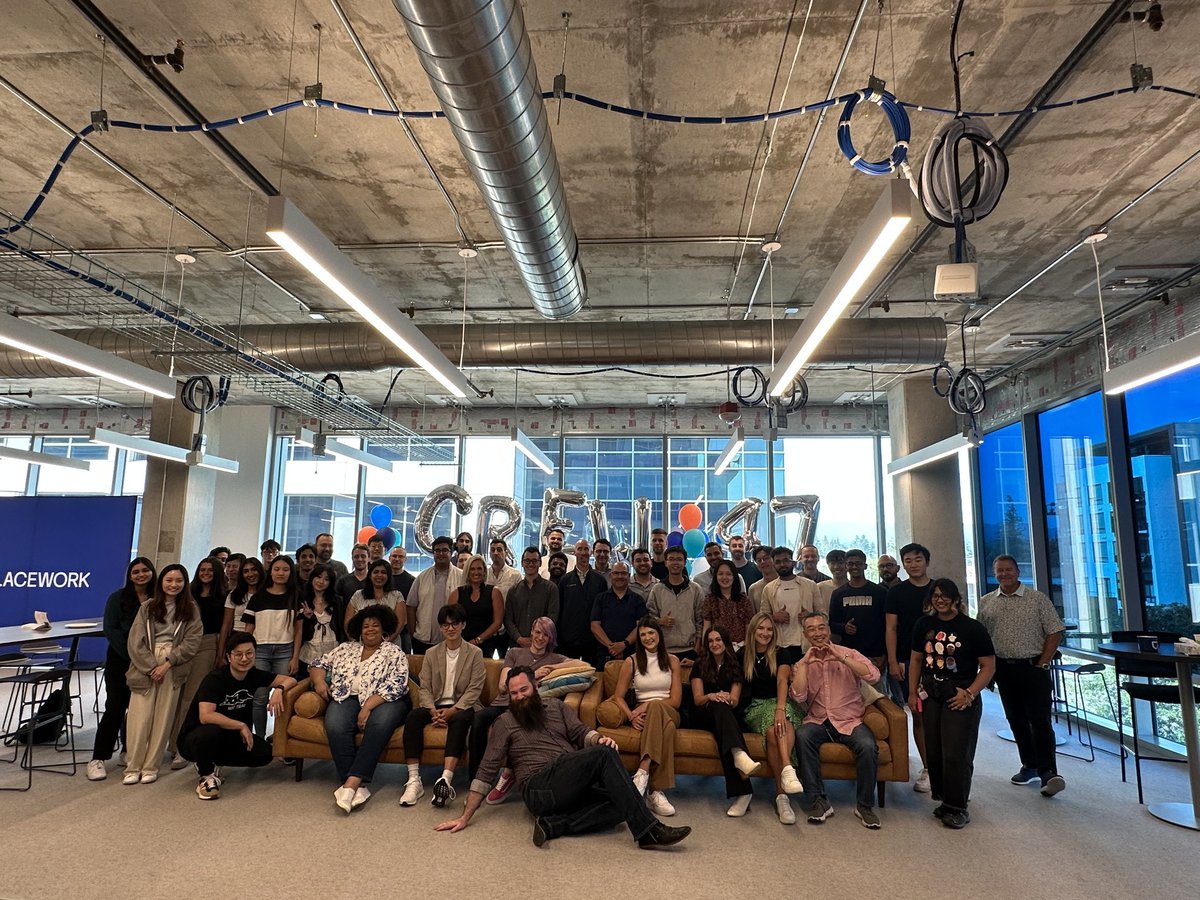 Lacework's tweet photo. Welcome to these new Lacers who are with us for Lacer Week at our Mountain View HQ! π π #WeAreLacework #CloudSecure https://t.co/CggIF6P2FU