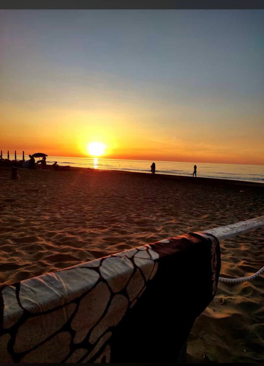 lastLoganX's tweet photo. #tramonto di aurore #passate https://t.co/duEvWqQJtv