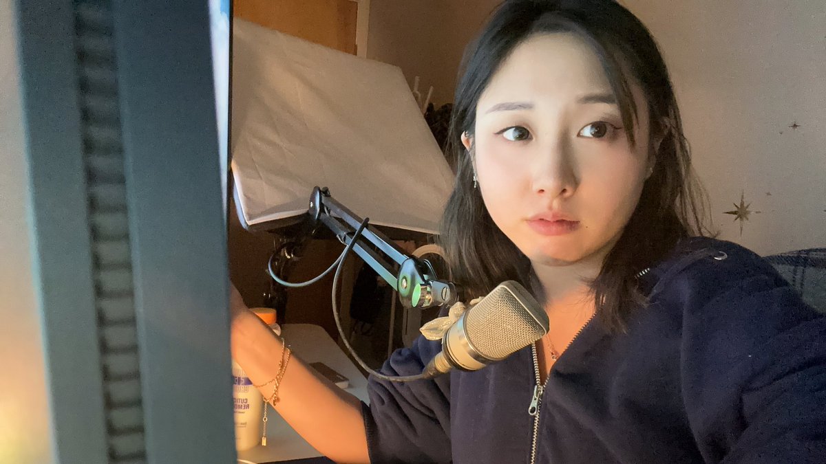 starsmitten_'s tweet photo. I've been using the new #360Hz #XL2566K monitor by @ZOWIEbyBenQUSA and it's CRAAZY how the vibrant colors and smooth visuals help with my tracking. Use my link to get it for yourself and unlock a whole new level of gaming! 🖥️

🔗https://t.co/kbtFa7E32T

#DyAc #FastTN #ad https://t.co/dXgqTr41vr