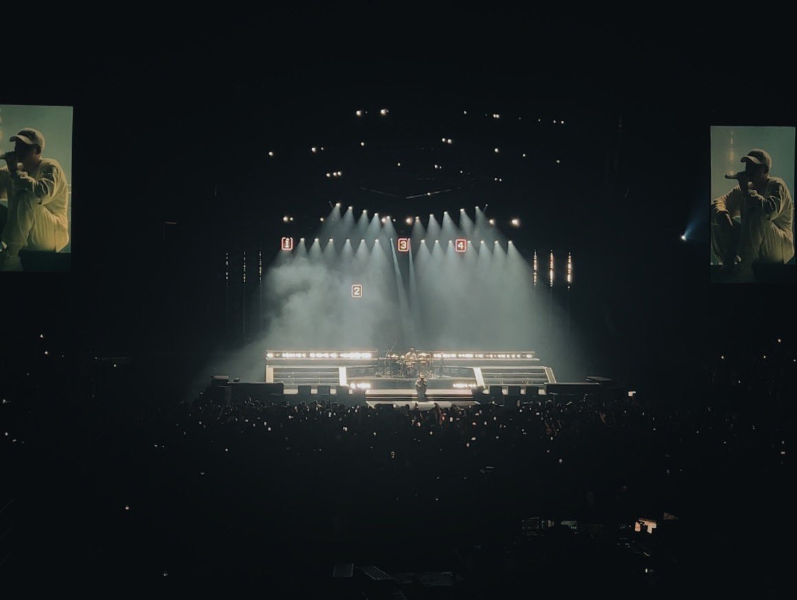 Beckham saw hid dad Live for the first time 🖤