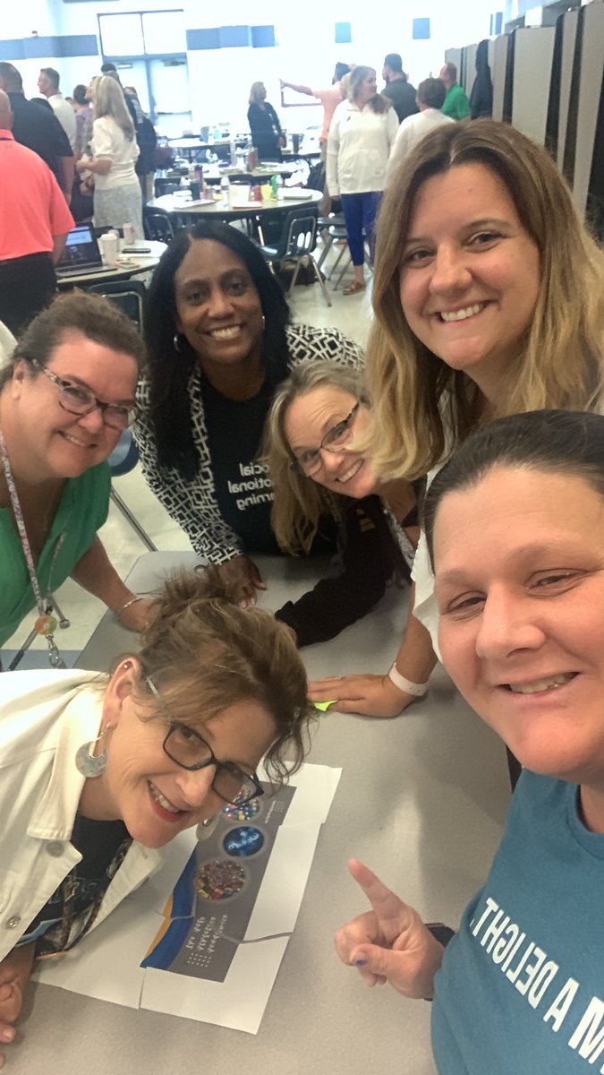 ArtPhotoRat's tweet photo. #CCPSRaiseTheBar #CalvertShines #WellRoundedStudents https://t.co/XRK4F1fYeo