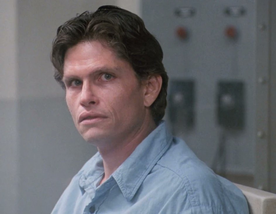 RanesHook's tweet photo. #PremakeAMovie #AdaptABook
Abel Ferrara's CITY PRIMEVAL (1995)
Written by Elmore Leonard
A psycho killer and an angry homicide cop go head to head in Detroit

Esai Morales - Lt. Raymond Cruz
Jeff Kober - Clement "The Oklahoma Wildman" Mansell
Madeline Stowe - Carolyn Wilder https://t.co/NaNUYQluFp