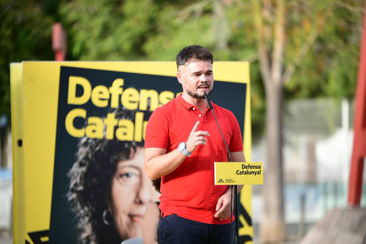 esquerraLH's tweet photo. .@gabrielrufian:"Demano el vot a tothom qui vulgui un govern progressista, però que defensi Catalunya

Obligarem el PSOE a legislar en favor de Catalunya perquè sinó ells no ho faran. Tot allò de bo que ha passat en aquests quatre anys ha estat gràcies a @Esquerra_ERC i @ehbildu" https://t.co/6rvutnxHTD