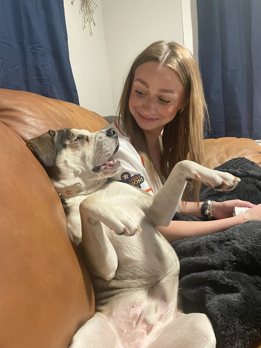 scjohnson0's tweet photo. a little life update since i haven’t been on here in forever..
me and justin bought a house in december, and got our precious baby bruno in march!❤️ https://t.co/MYlV1HaAiw