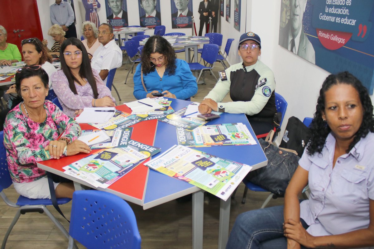 accevamar's tweet photo. Así vivimos el Taller ‘Género y Cambio Climático’, junto al Instituto Venezolano de Estudios Sociales y Políticos y el Instituto Municipal del Ambiente de Maneiro, en alianza con la Unión Europea.
#Cevamar #Cambioclimatico #Clima #Ambiente https://t.co/urquHNZDK9