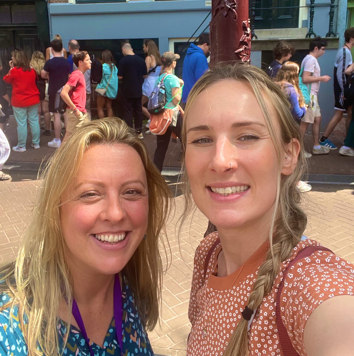 Fantastic time at #AAIC2023 - certainly an exciting time to be in #dementia research. Even better going with one of your oldest and bestest friends @emmylooroll 🥰