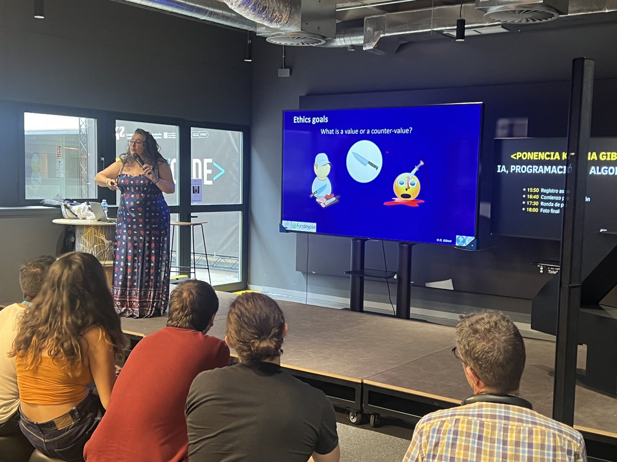 humbertrp's tweet image. 👏🏻 Moltes gràcies @KarinagibertK per la visita a @42BarcelonaFTef 
Una inspiradora xerrada amb les i els estudiants sobre Programació, Algoritmíca i Intel·ligència Artificial. Hi ha molts reptes, riscos i responsabilitat de la Programació per a una IA segura i ètica #welovecode