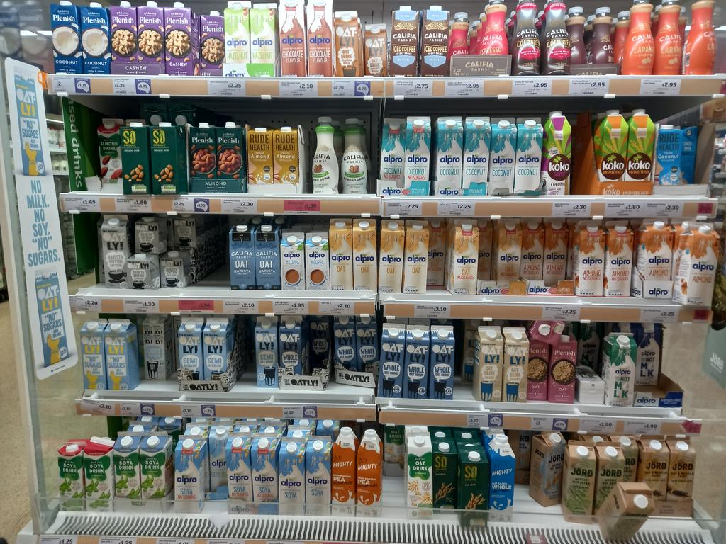 How about this for a milk choice <a href="/M4rkEdwards/">Mark Edwards Ⓜ️</a> all available <a href="/sainsburys/">Sainsbury's</a> 😉