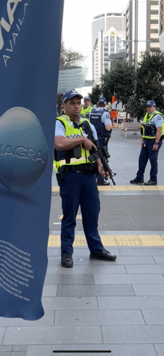 7.43am downtown Auckland.
I’m going to the Dr.
And there’s police with AK’s on the street.