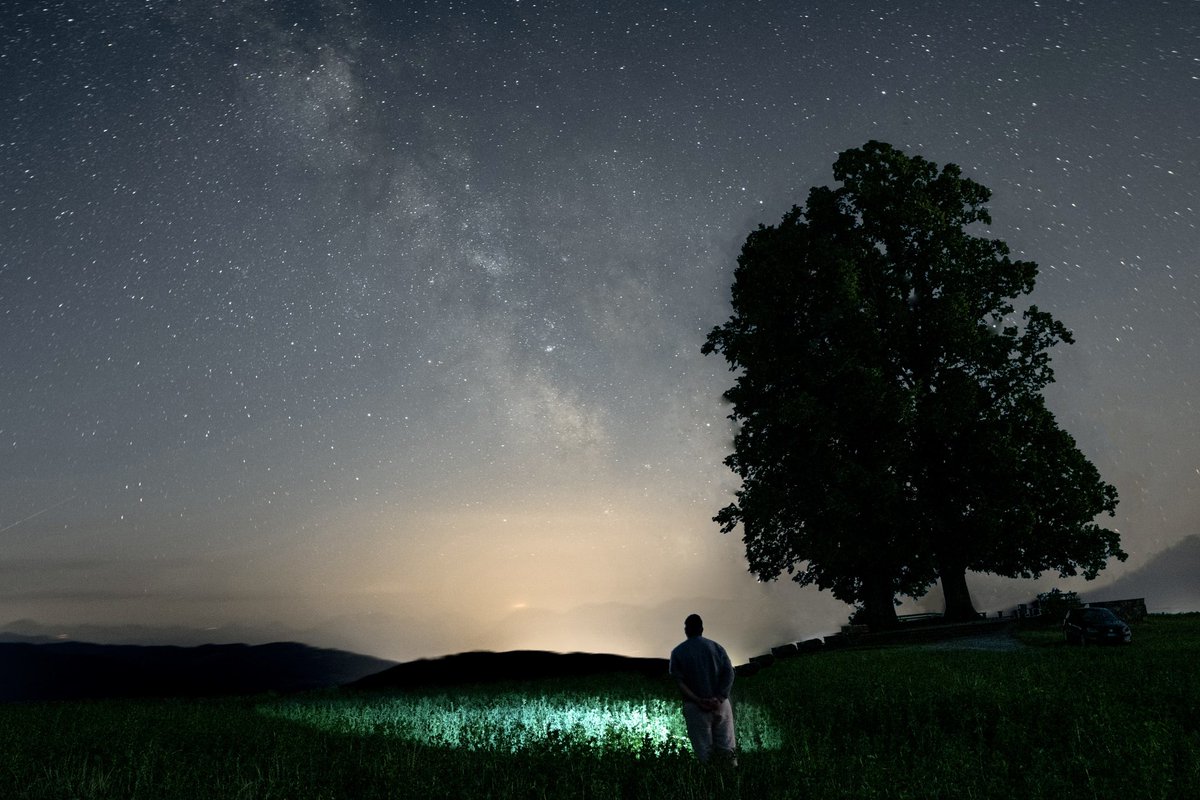 PascalHofikus's tweet photo. It's Milky Way Season again🌌📷️

See more photos + prints of my photography https://t.co/1ZR6Dy32fl

#astrophotography #astronomy #astrofotografie #milkyway #milkyway_nightscapes #milchstrasse #sonyalpha #sigma #nightphotography #nachthimmel #night #switzerland #bern #summer https://t.co/y2EF0uHj9B