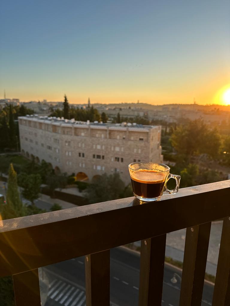 Good morning from the Cassia Hotel in Jerusalem!❤

#underatree #Jerusalem #cassiahotel