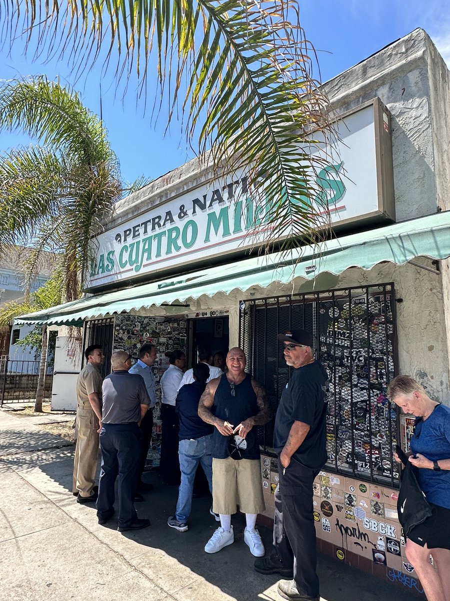 Geeky Hooker tweet media