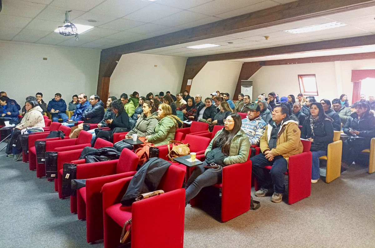 drtloslagos's tweet photo. 📍En #Osorno se realizó Capacitación en Gestión Sindical: Contabilidad sindical y #TrabajoDecente con la participación de alrededor de 60 dirigentes de la Provincia de Osorno, organizado por la unidad RRLL y como monitora Marcela Contreras, Jefa de fiscalización de la #IPTOsorno https://t.co/qlyGtGiwfg