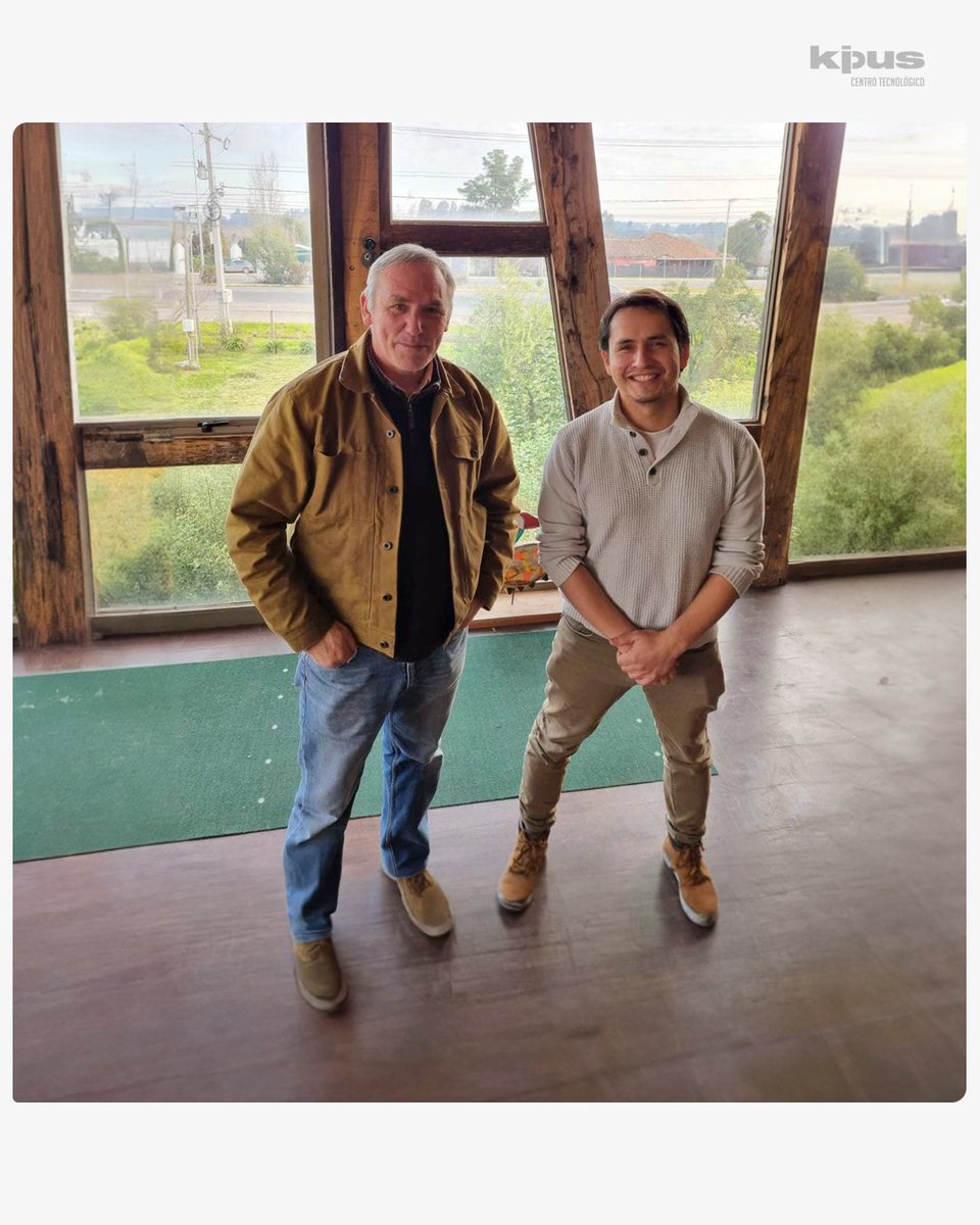 Felipe Varas, académico responsable del Laboratorio Ambiental Kipus, visitó las instalaciones de la empresa 3 Volcanes, para conversar sobre requerimientos de la industria del pellet y futura colaboración.

#Visitas #Kipus #Empresas #Maule #3volcanes