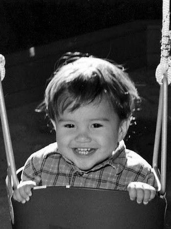 forjackles's tweet photo. Quem diria que esse menino das fotos, se tornaria o grande homem que é hoje em dia, nos enchendo de orgulho!
#HappyBirthdayJaredPadalecki
#HappyBdayJaredPadalecki https://t.co/R2mLFue5ri
