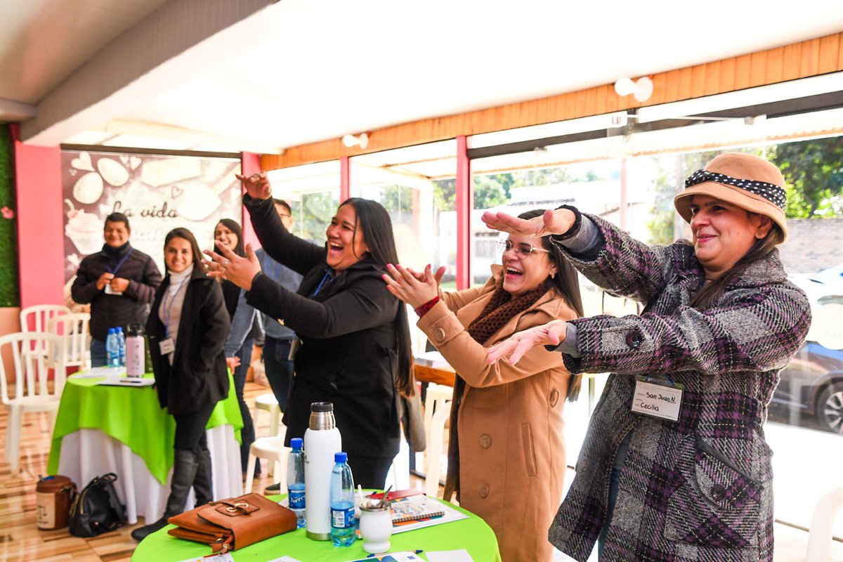 VEP_Paraguay's tweet photo. 📢 En el primer día del taller de capacitación

👉Se establecieron las reglas de conducta, así como la presentación de los objetivos del taller y el marco referencial de los #PDSM https://t.co/reEKPKM5K6