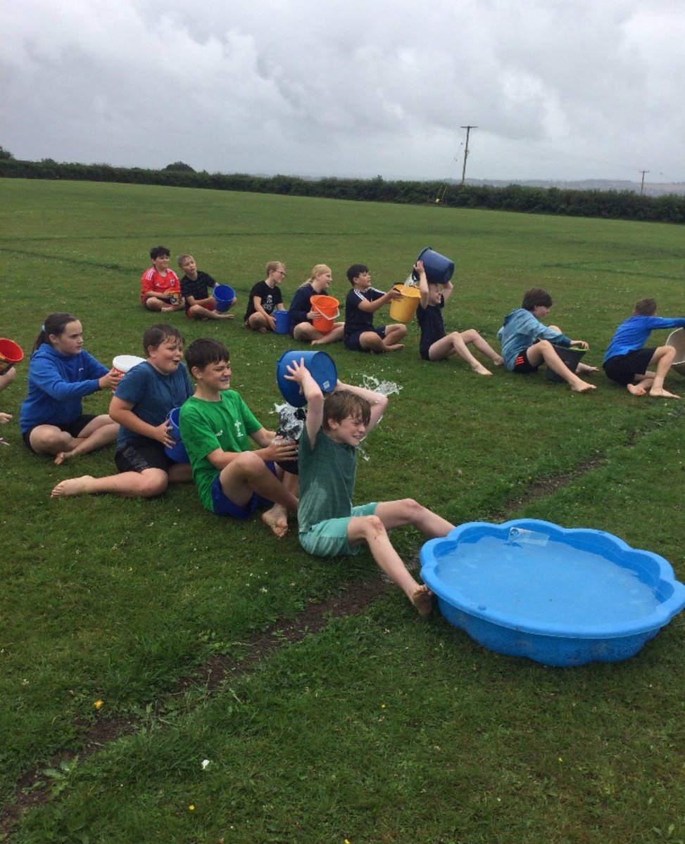 ysgolbrynconin's tweet photo. Plant Dosbarth Rhuddem yn mwynhau gweithgareddau adeiladu tim fel rhan o waith yn yr awyr agored Dydd Mawrth, 18fed o Orffennaf. Lwcus bod pawb wedi dod a dillad sbar!
@PembsOutdoorSch https://t.co/CcHM3m3SWR