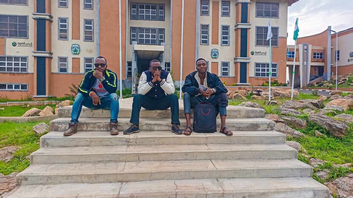 CJPAM1's tweet image. Feels good to be back on Campus
#ProudlyaPLASITE!
#techboys