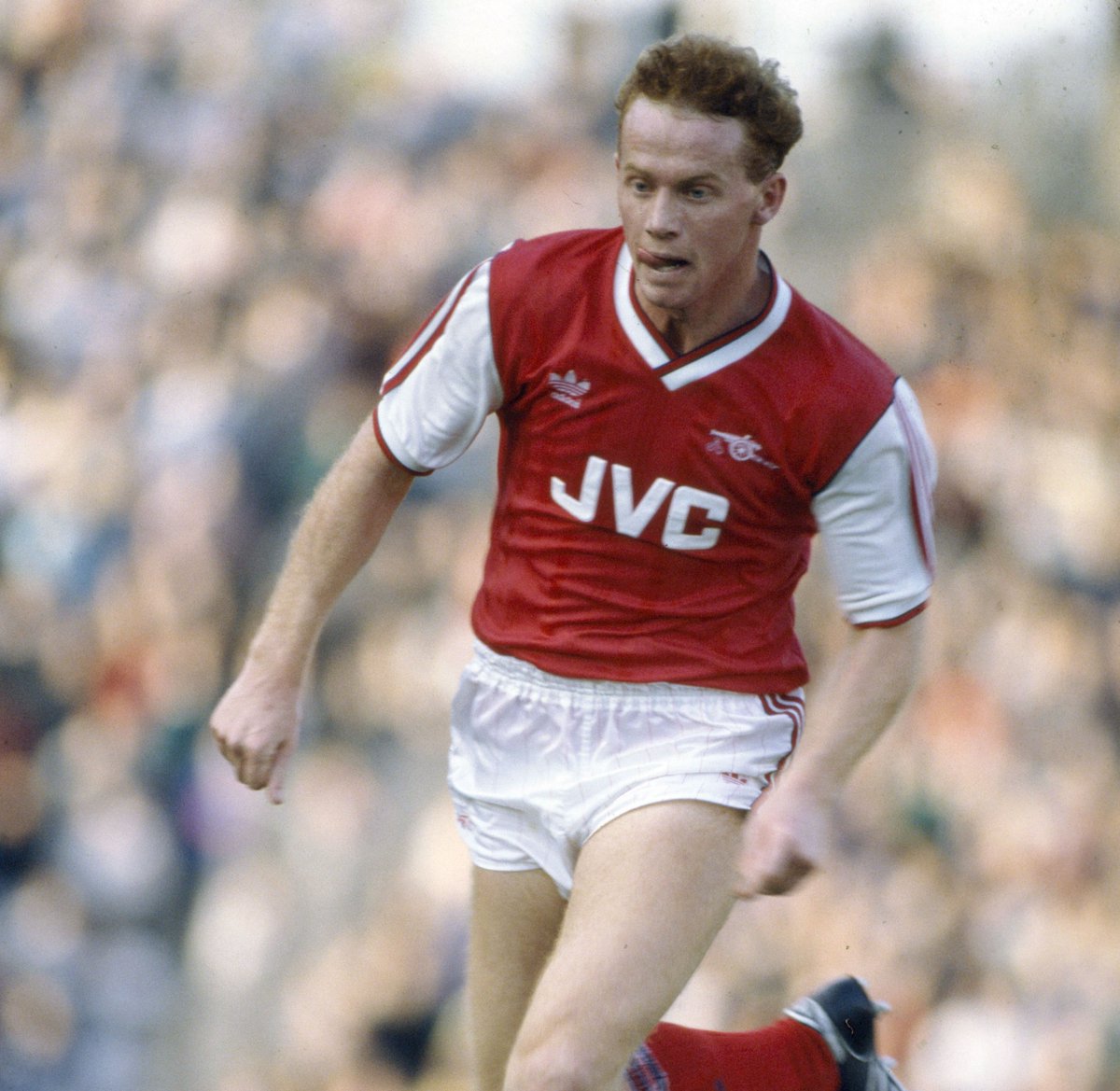robertmdaws's tweet photo. #PerryGroves . The @Arsenal midfielder played for them between 1986-1992 . He made 203 appearances , scoring 28 times
@touchofpowder7 @Wrightie7 https://t.co/WiW1qQRXGm