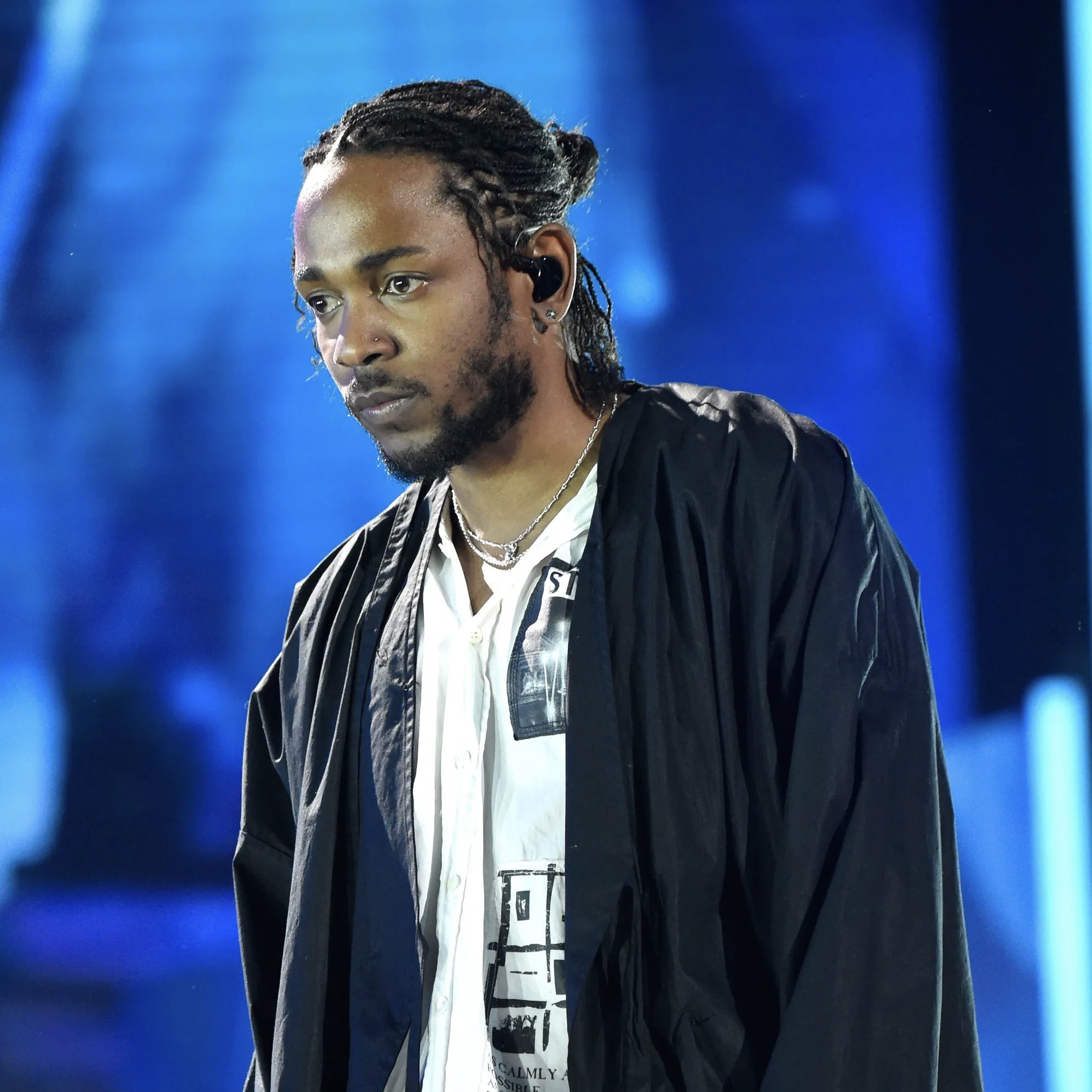 angie 🇬🇷 on Twitter "who is more LYRICAL kendrick lamar? or his cousin