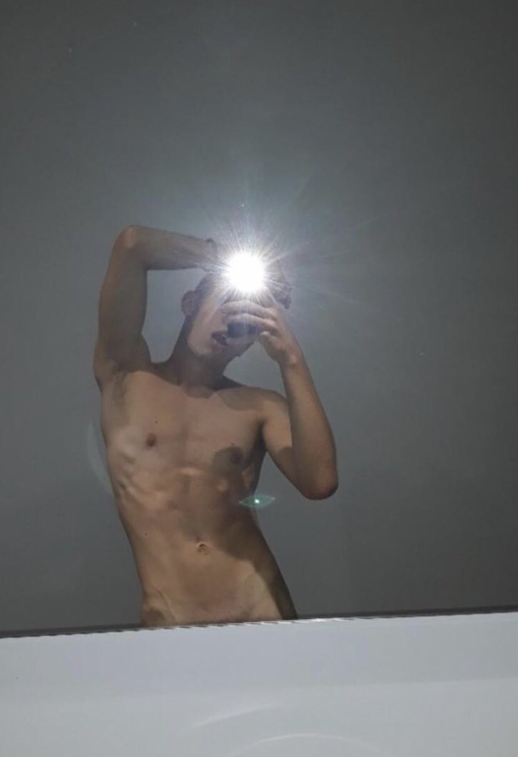 LiarPeeves's tweet photo. #minet #gay #lope #soumis https://t.co/pImS6GFrr6