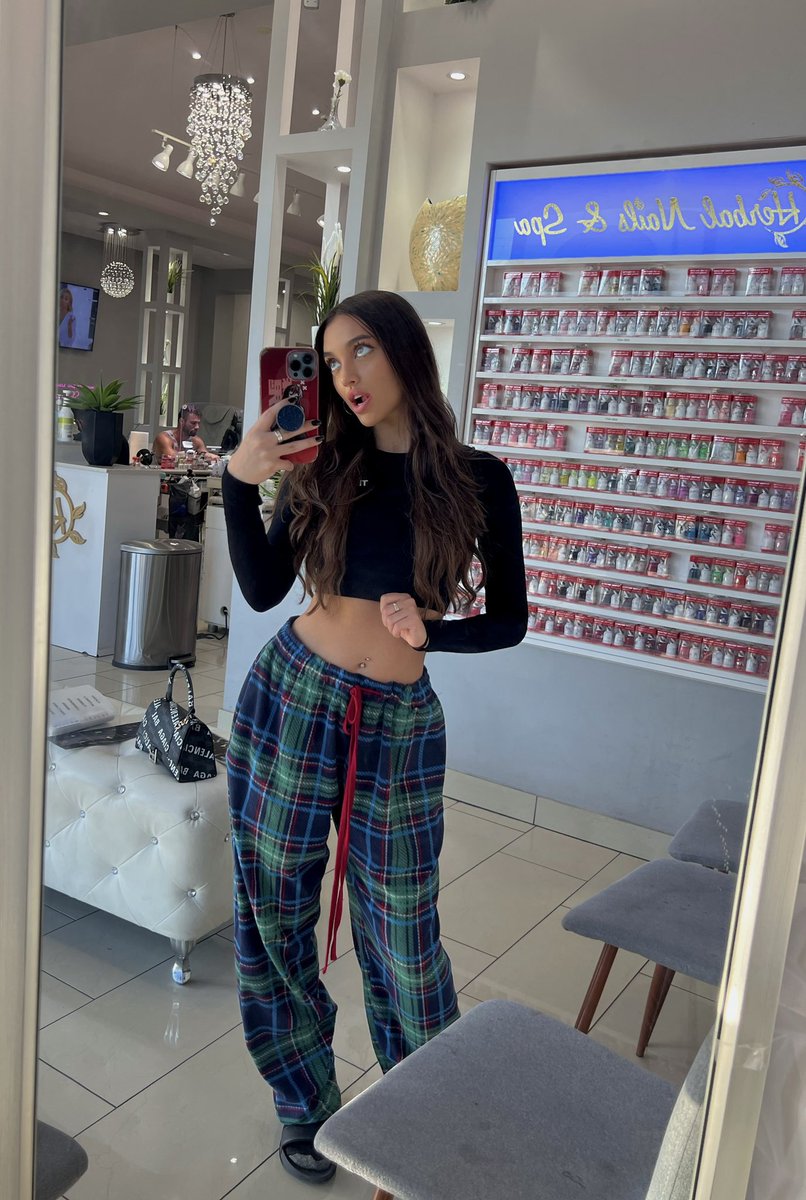 senyamarin on Twitter: "bleh"