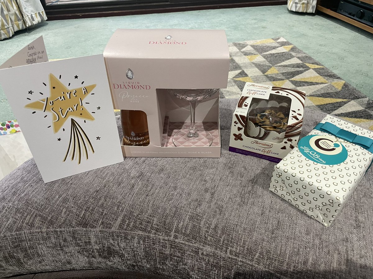 Miss Berry 🎶 tweet media