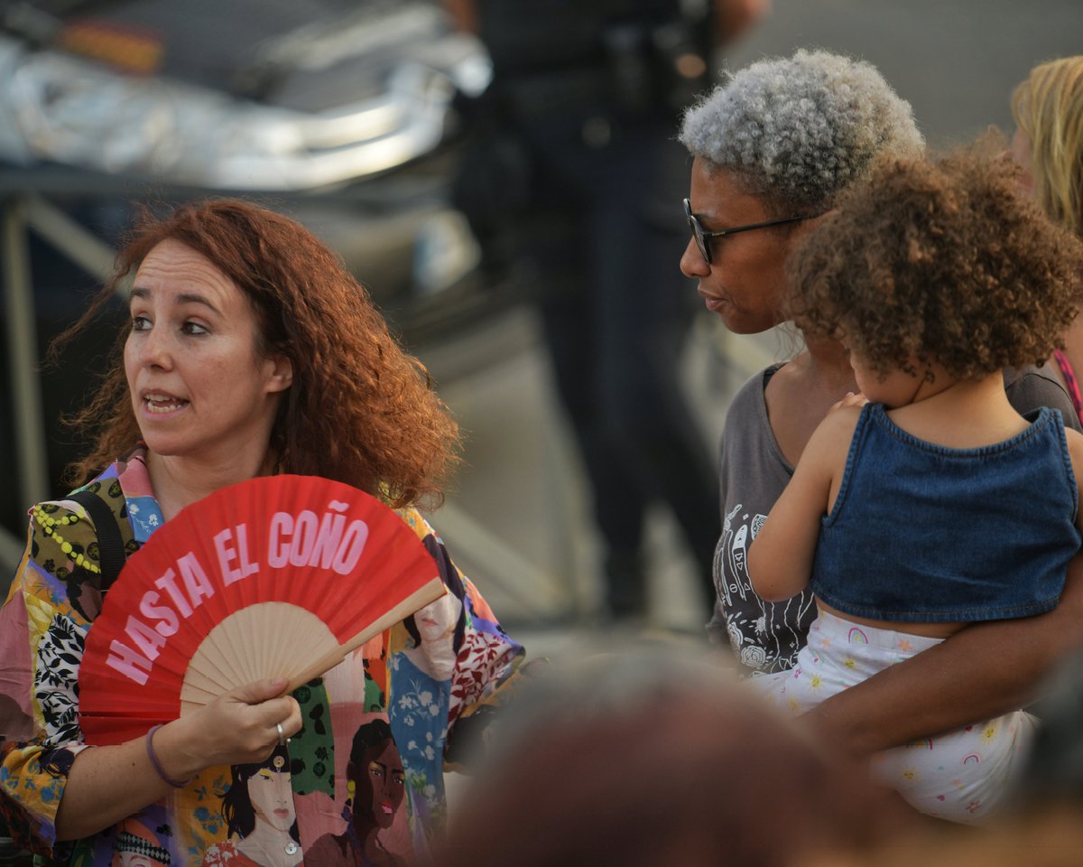 Familias vallekanas protestan por la falta de pediatras en el barrio
