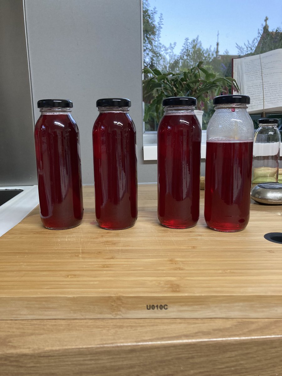 We have a glut of #redcurrants this year, so I give you … (drum roll) … redcurrant cordial #homemade #drinks #homegrown #summerfruit