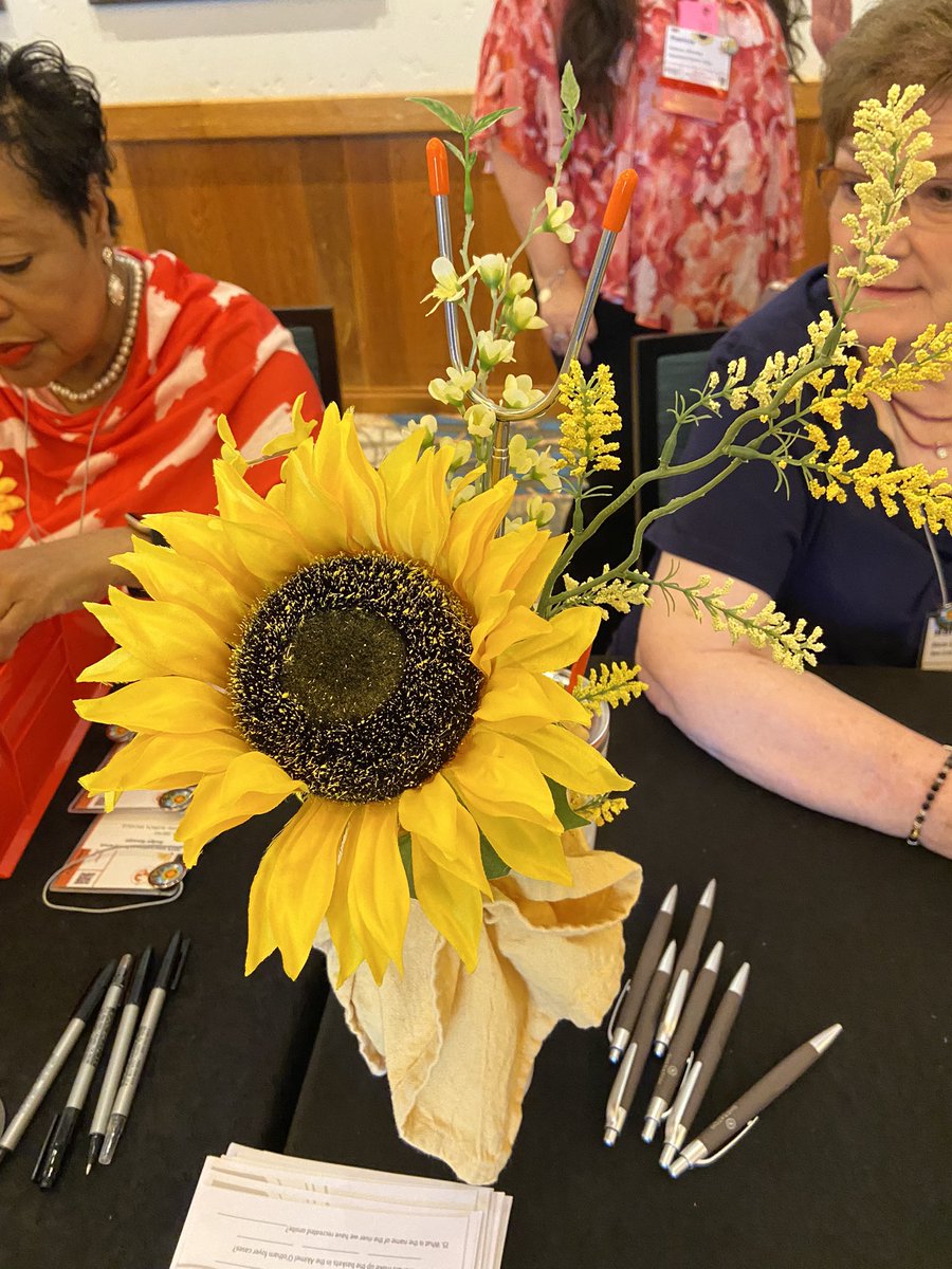 Virginia members from Alpha and Omicron are ready for a great conference!  Thanks to Theresa and Carol.  Shout out to Nina.  #DKGcon2023 #VA_DKG #DKG_VA #ProudMemberDKG #KeyWomenEducators
