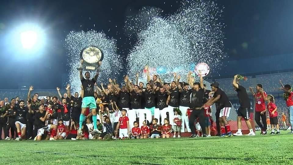 Dod_eta1907's tweet photo. انا البطل الذي خُبرت عنهُ... وذِكري شاع ف كل الآفاقِ ♥️♥️🦅
#النادي_الاهلي
#الدوري_43 https://t.co/bhsd8A2SIC