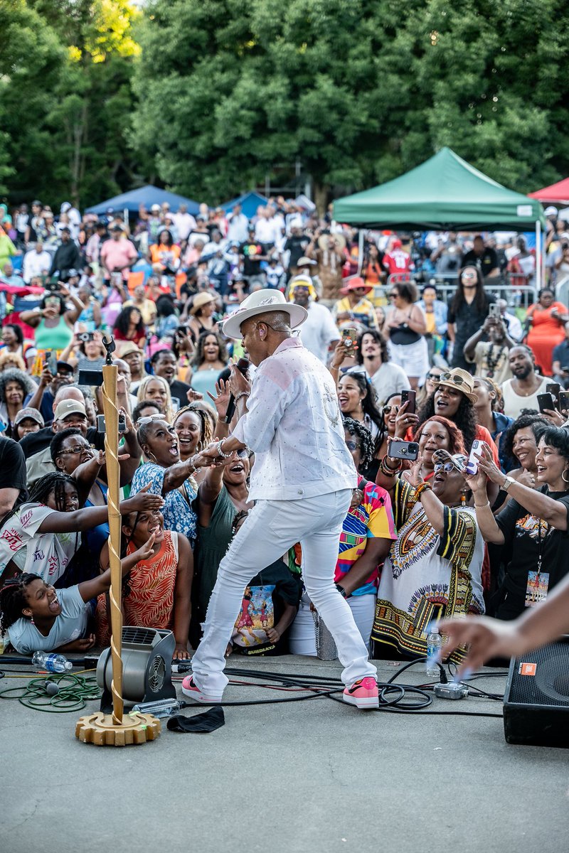 StokleyOfficial's tweet photo. SEATTLE was amazing 🙏🏾 Brooklyn U up next.. https://t.co/3B8foFFAIw