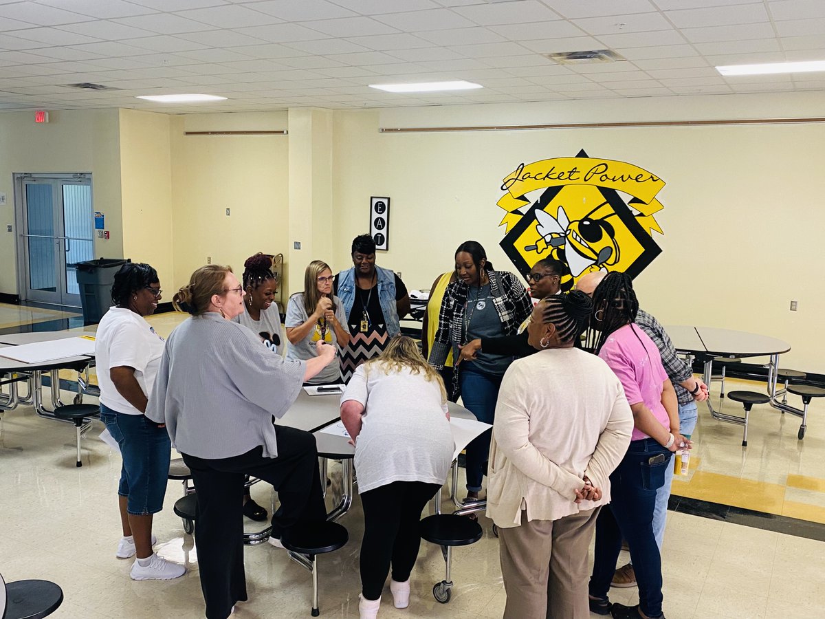 Armstrong Junior High School tweet media