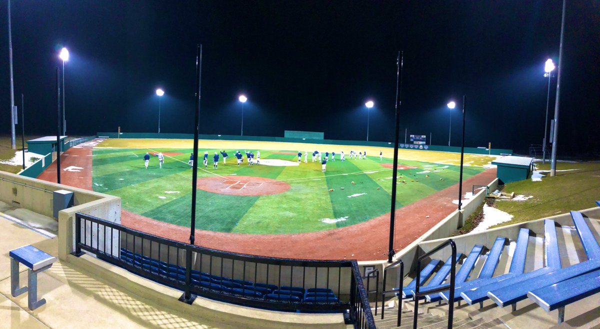 12_hutch's tweet photo. Very excited to announce I have committed to Siena Heights university. Thank you to my family, teammates, and coaches who have helped me through this journey. https://t.co/vuL2BLn6ub
