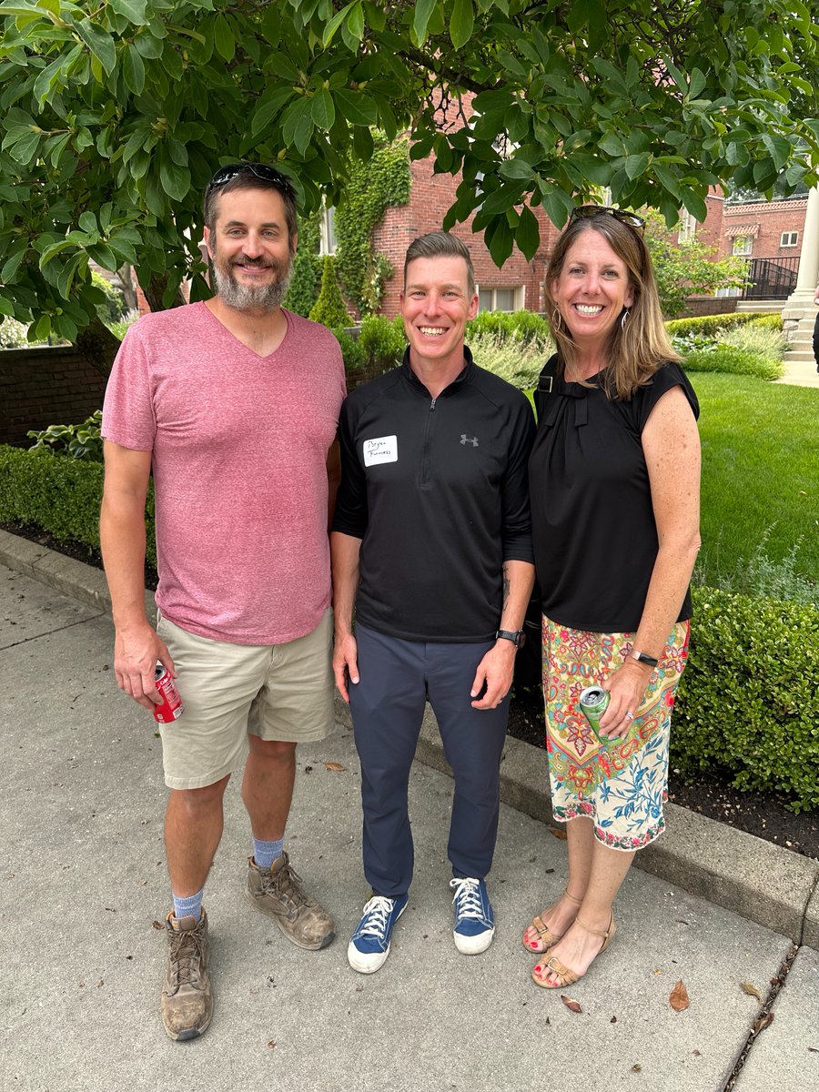 INAuthorsAwards's tweet photo. Still feeling the Hoosier literary energy in the air after Monday's INconversation with Tess Gunty! Here's a photo we snapped with three Indianapolis authors — @KevinMcKelvey, Bryan Furuness and @BySarahLayden.
Great to spend time with you all!
#IndianaAuthors 📚 https://t.co/Iz9qf8og1l
